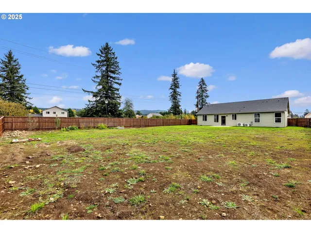$465,000 | 102 West Oak Street, Yacolt, WA 98675