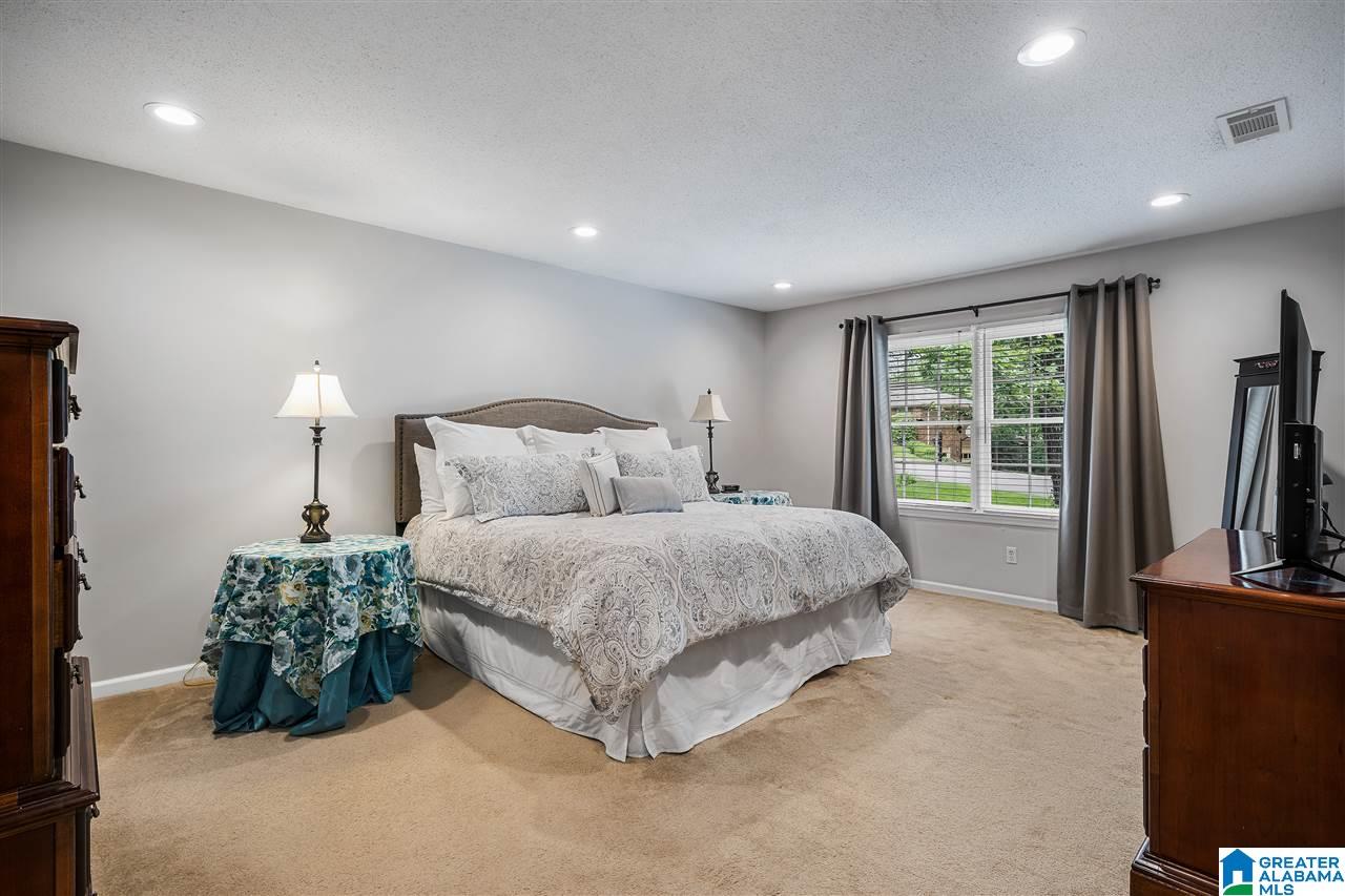 757 Dividing Ridge Drive Birmingham, AL 35244 - Photo 19 of 29