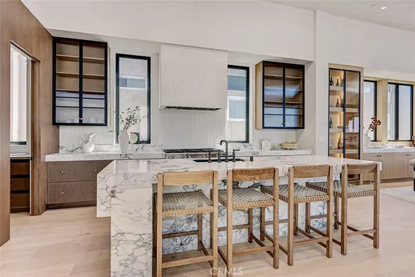 $15,495,000 | 1404 Manhattan Avenue, Manhattan Beach, CA 90266