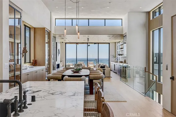 $15,495,000 | 1404 Manhattan Avenue, Manhattan Beach, CA 90266
