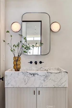 $15,495,000 | 1404 Manhattan Avenue, Manhattan Beach, CA 90266