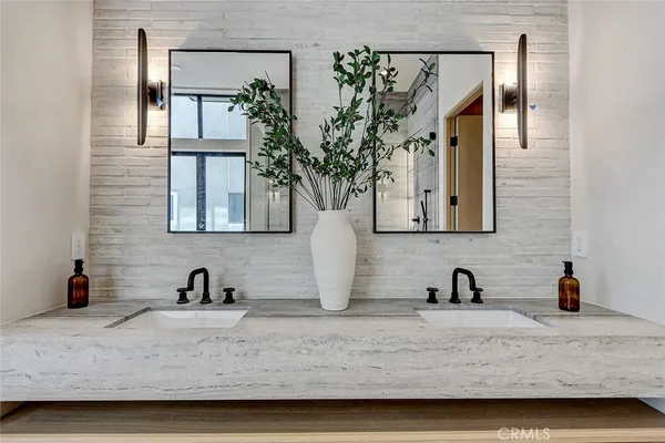 $15,495,000 | 1404 Manhattan Avenue, Manhattan Beach, CA 90266