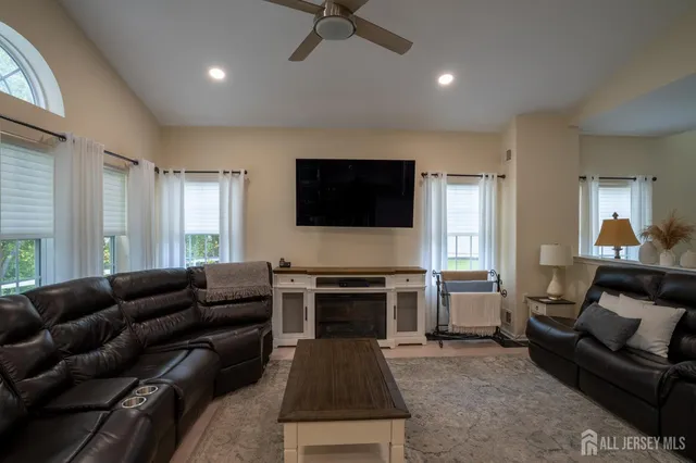 $695,000 | 107 Fontaine Court, Monroe Township, NJ 08831