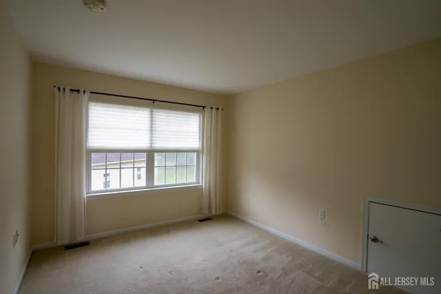 $695,000 | 107 Fontaine Court, Monroe Township, NJ 08831