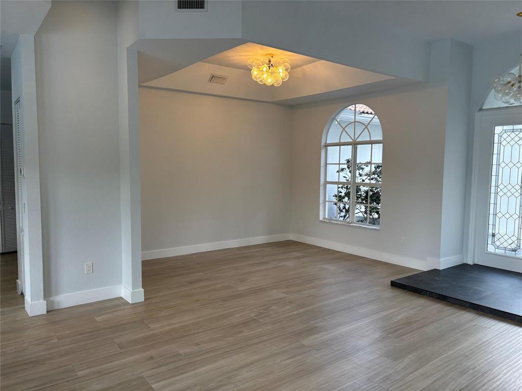 16650 Southwest 67th Place Southwest Ranches, FL 33331 - Photo 5 of 13 67-6