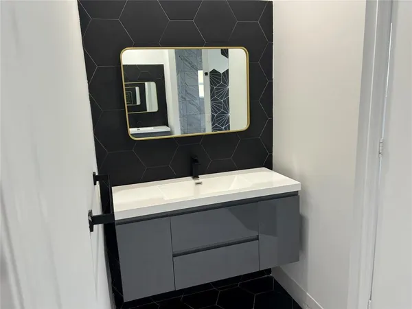 $8,000 | 16650 Southwest 67th Place, Southwest Ranches, FL 33331