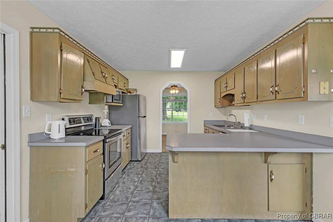 6596 Belroi Road Gloucester, VA 23061 - Photo 16 of 40 Gallery Image 16