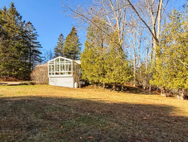 $359,000 | 6 Nob Hill Road, Hancock, ME 04640