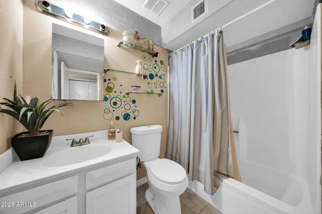 $325,000 | 7629 West Osborn Road, Phoenix, AZ 85033