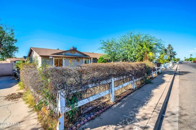$325,000 | 7629 West Osborn Road, Phoenix, AZ 85033