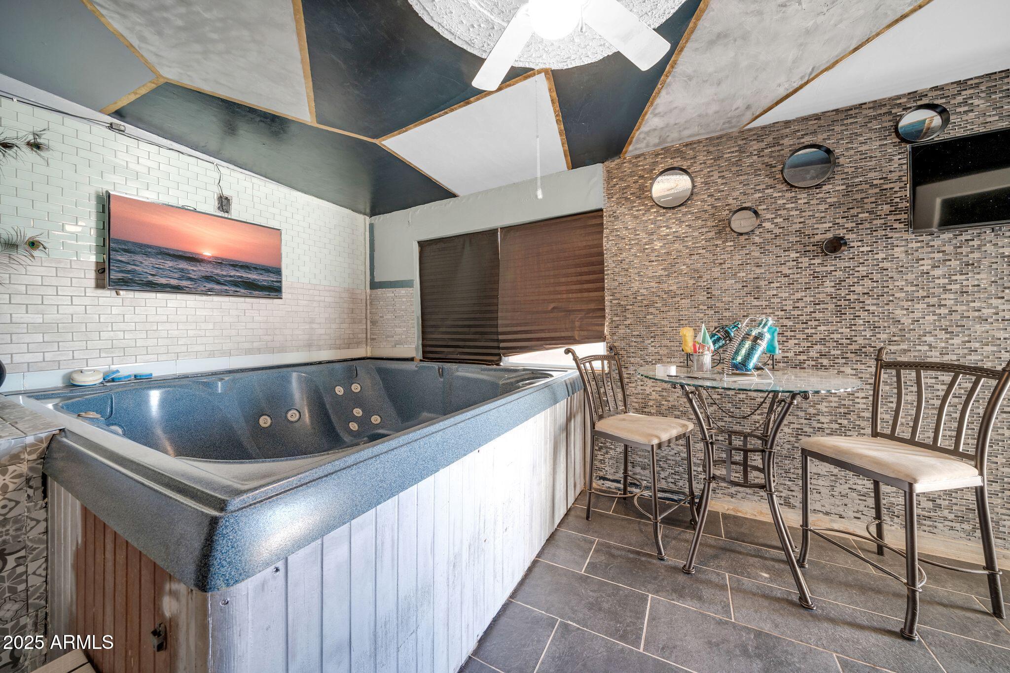 7629 West Osborn Road Phoenix, AZ 85033 - Photo 30 of 43 Hot tub on patio