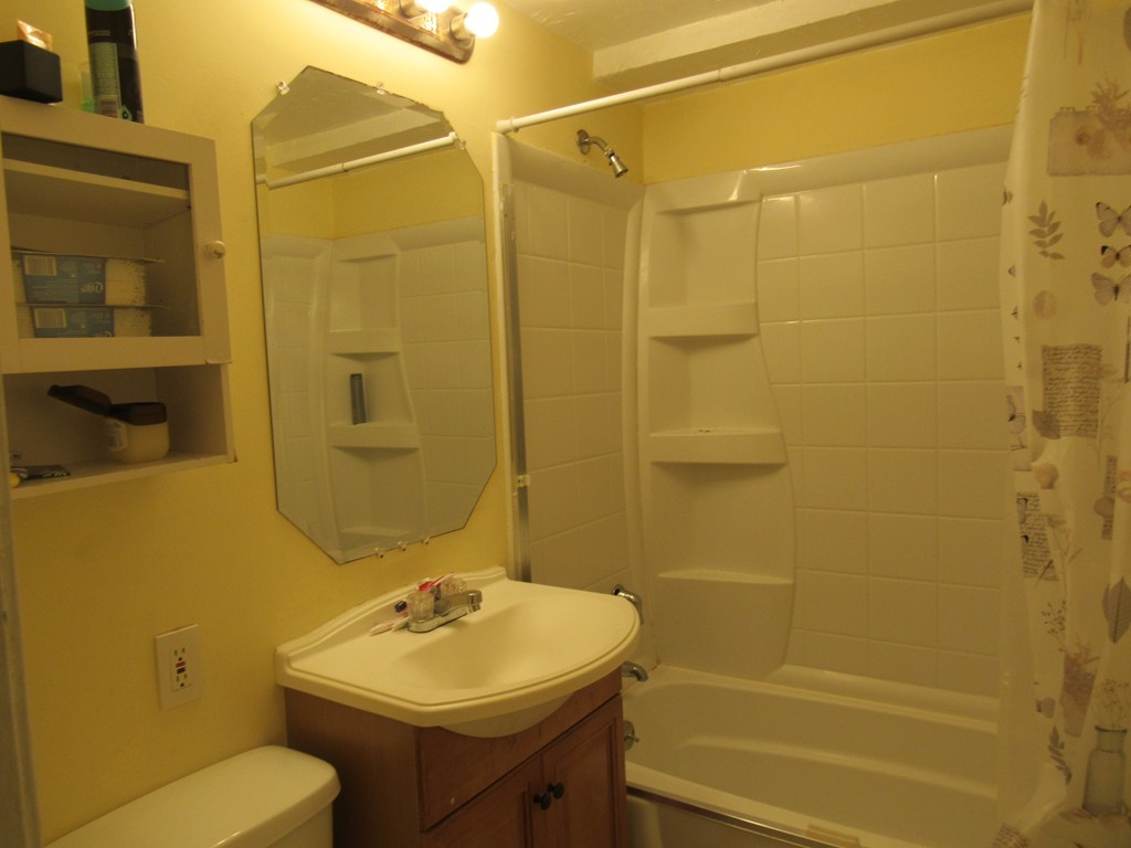 71 Nicholas Road, Unit C Framingham, MA 01701 - Photo 14 of 20 Gallery Image 14