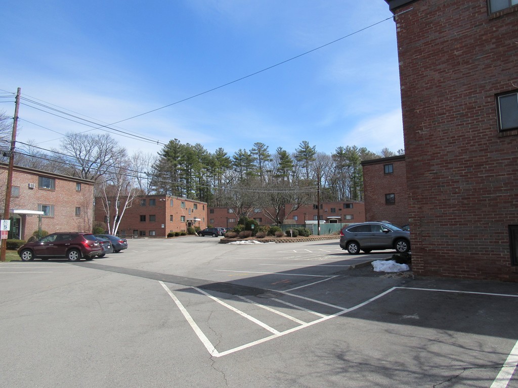 71 Nicholas Road, Unit C Framingham, MA 01701 - Photo 18 of 20 Gallery Image 18