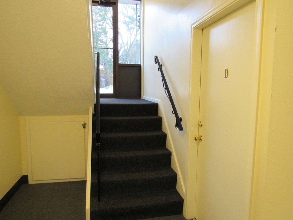 71 Nicholas Road, Unit C Framingham, MA 01701 - Photo 6 of 20 Gallery Image 6