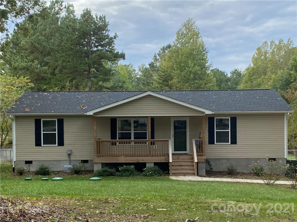 2271 State Rd S-46-759 Clover, SC 29710 - Photo 1 of 1 Gallery Image 1