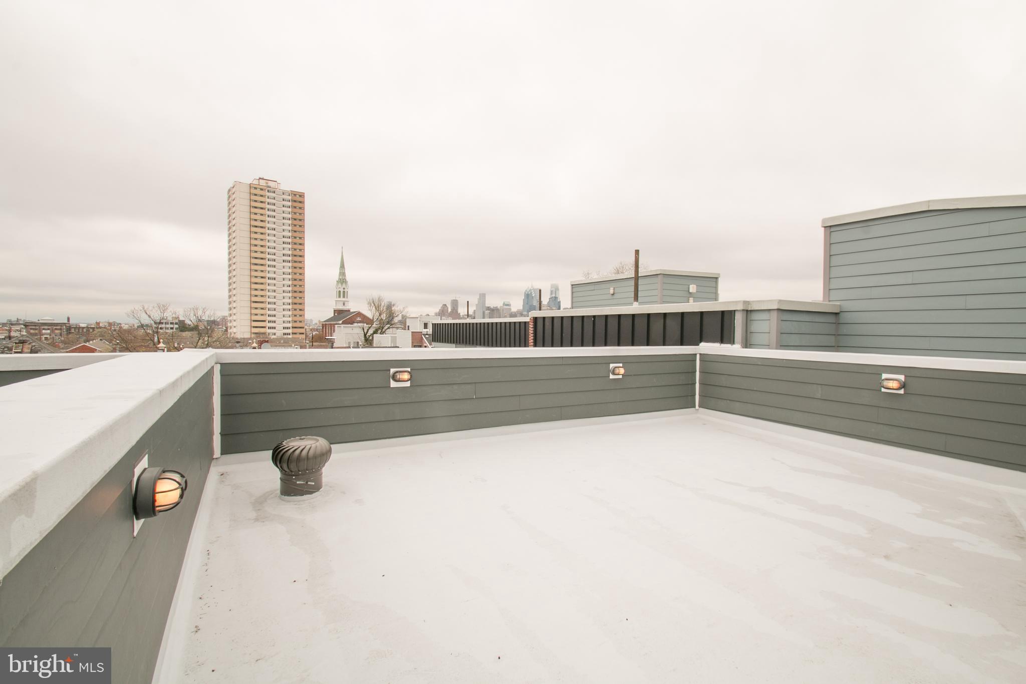 1022-24 South 2nd Street, Unit 4 Philadelphia, PA 19147 - Photo 37 of 50 a view of terrace
