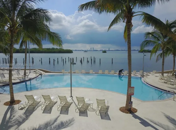 $2,400 | 700 Northeast 63rd Street, Unit D404, Miami, FL 33138