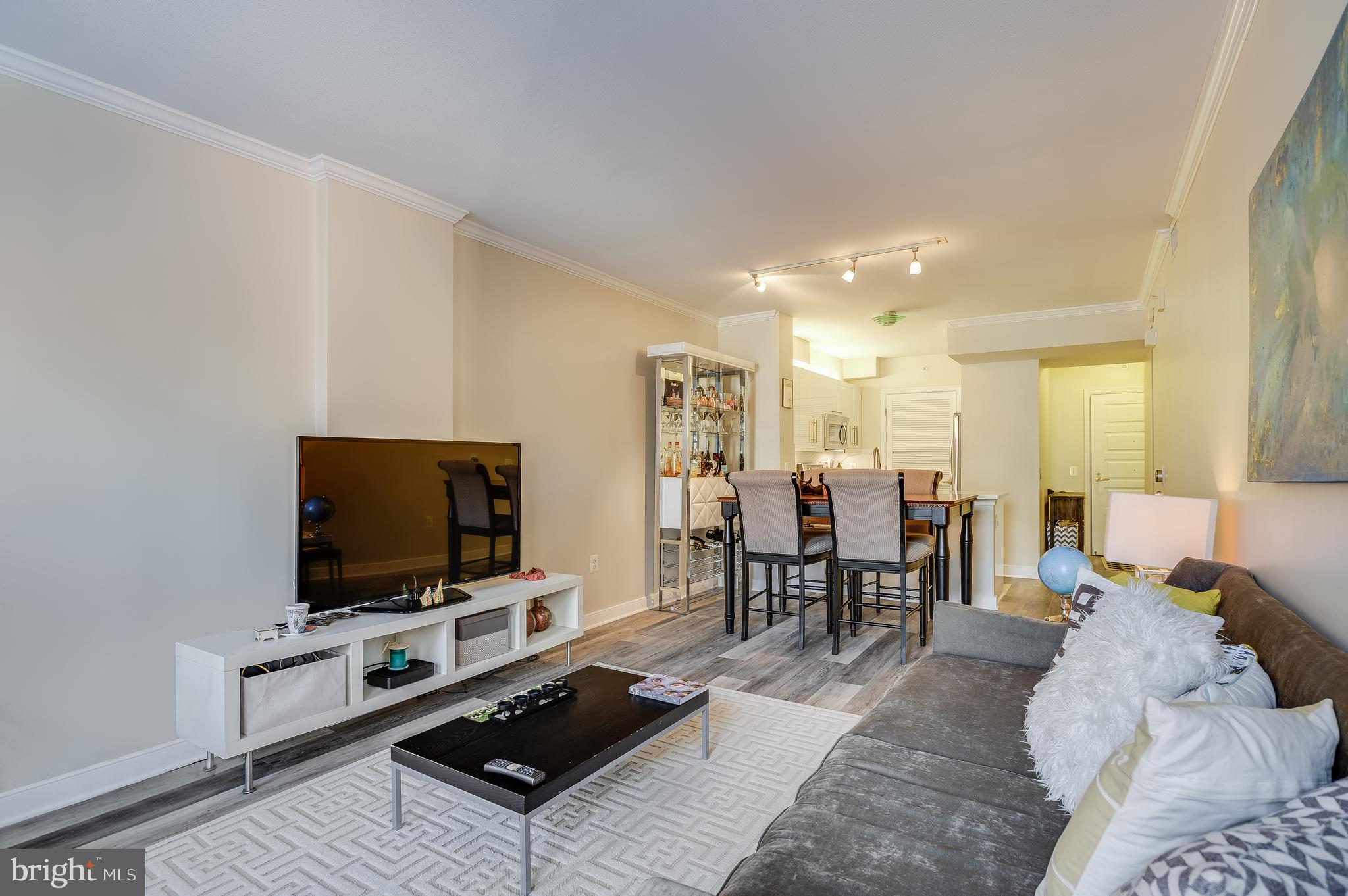 631 D Street Northwest, Unit 837 Washington, DC 20004 - Photo 2 of 29