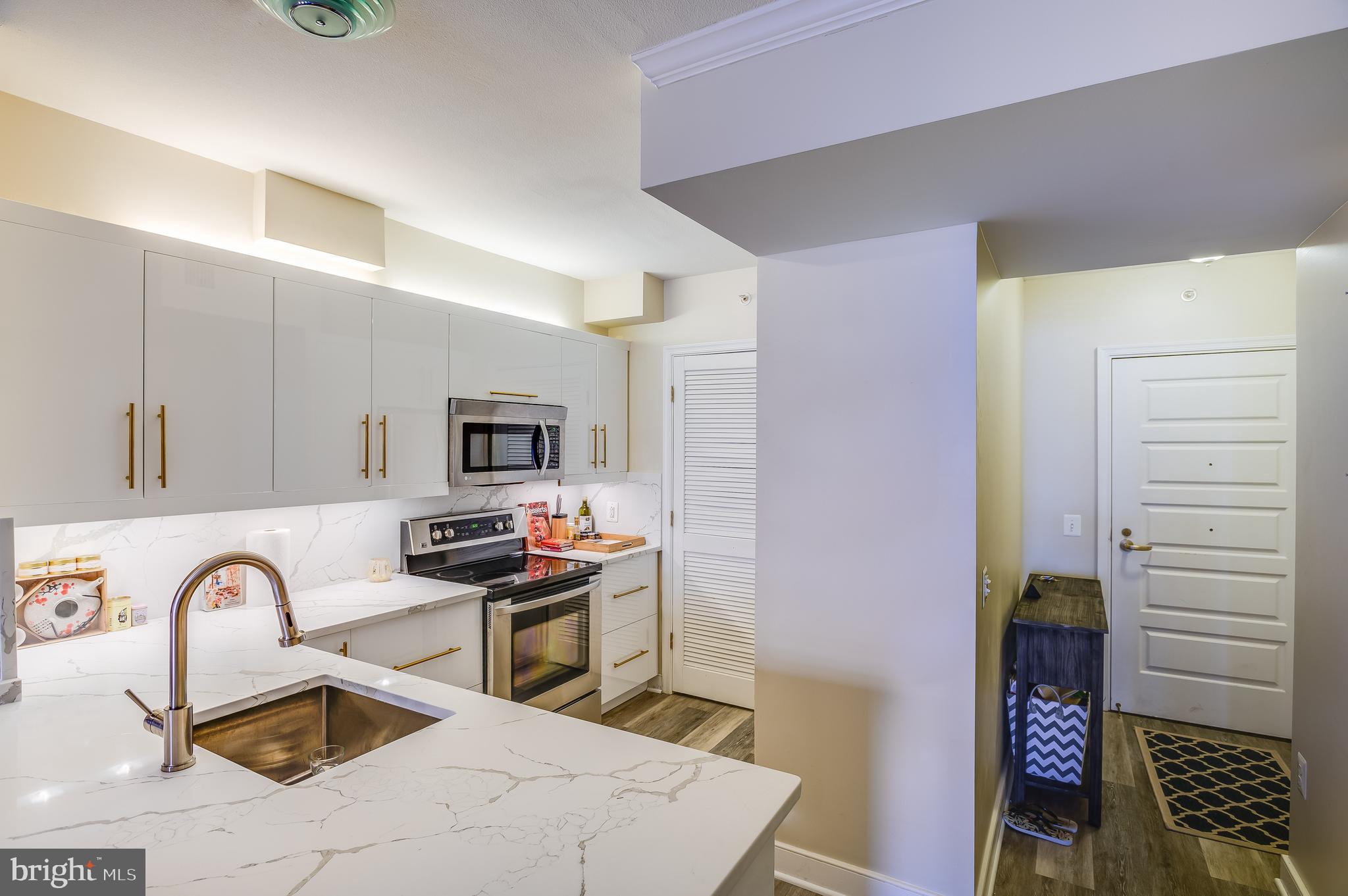 631 D Street Northwest, Unit 837 Washington, DC 20004 - Photo 9 of 29
