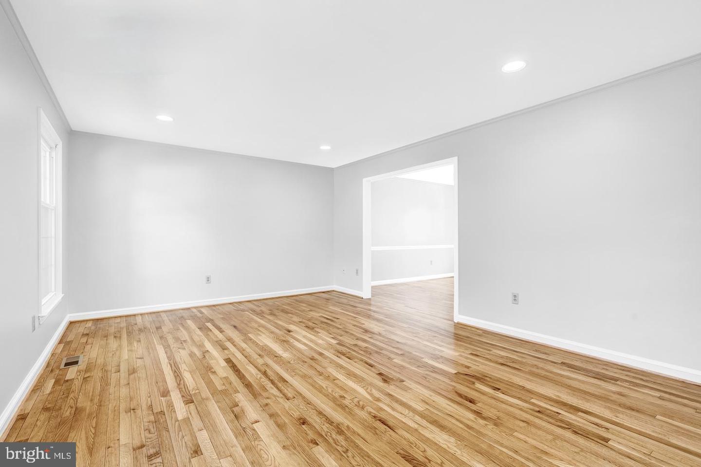 4217 Scotland Road Alexandria, VA 22309 - Photo 5 of 77 Gallery Image 5