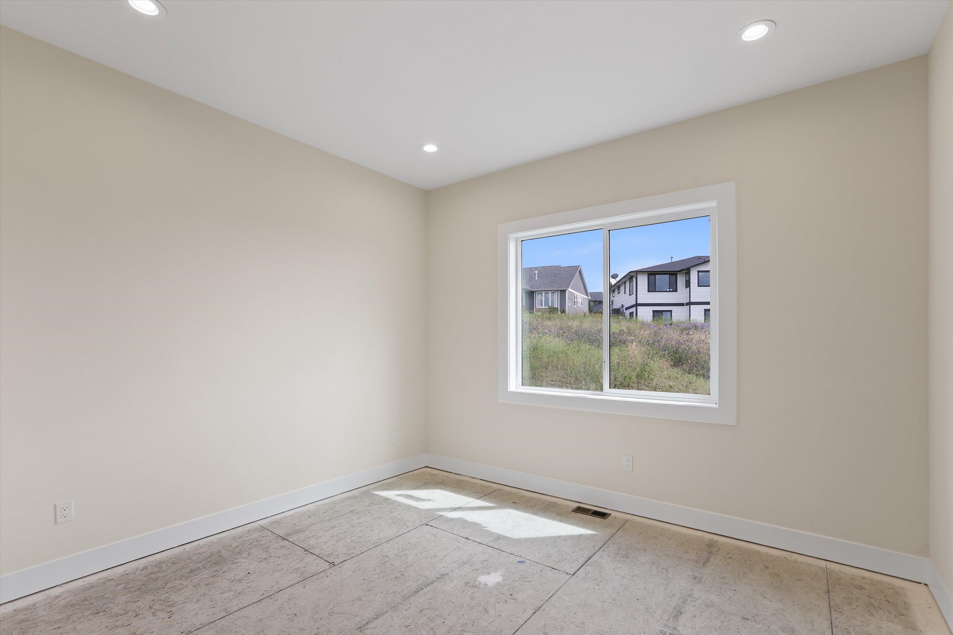 8905 North Rustle Road Spokane, WA 99208 - Photo 27 of 45