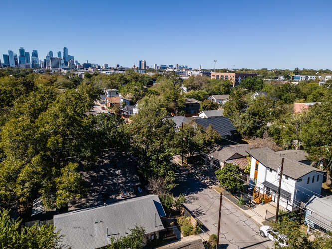 2406 Santa Maria Street Austin, TX 78702 - Photo 6 of 6 an aerial view of multiple house