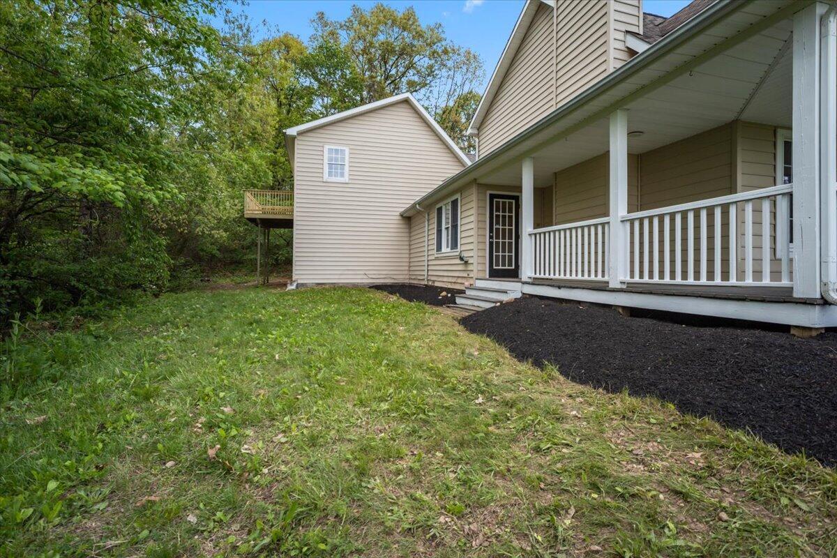 3380 Hamburg Road Southwest Lancaster, OH 43130 - Photo 9 of 68 Gallery Image 9