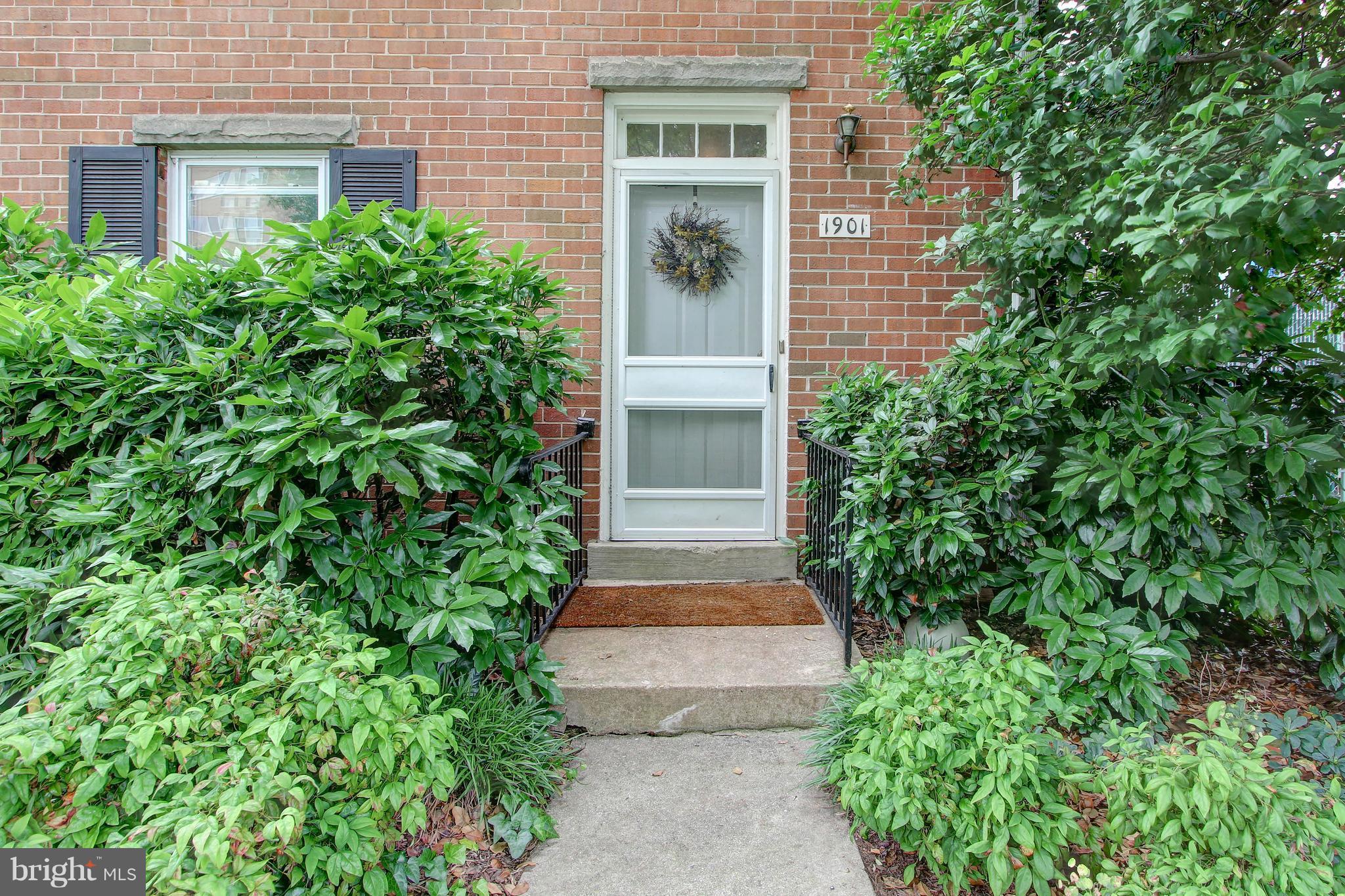 1901 Lyttonsville Road Silver Spring, MD 20910 - Photo 2 of 30 Exterior (Front)