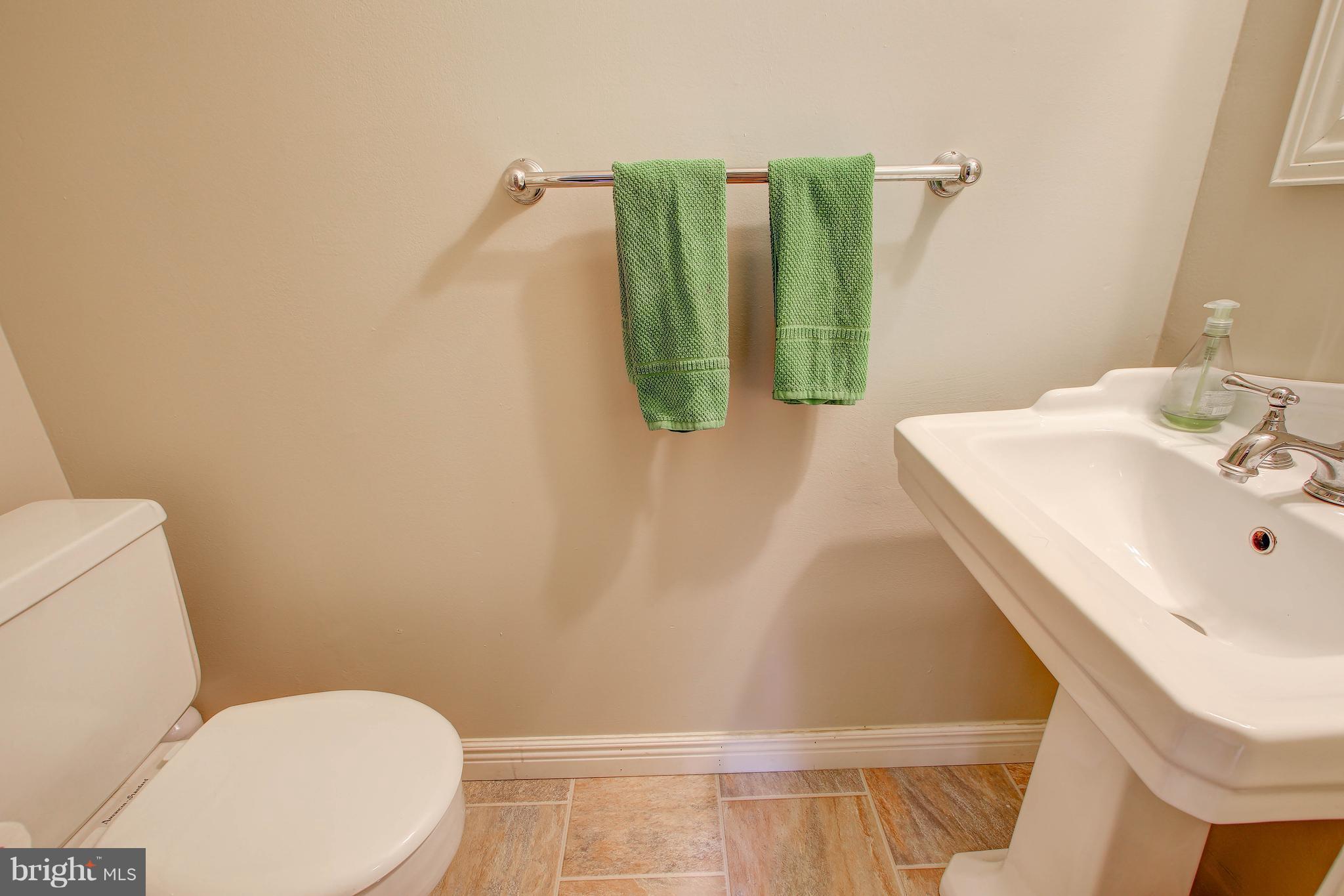 1901 Lyttonsville Road Silver Spring, MD 20910 - Photo 16 of 30 Bath
