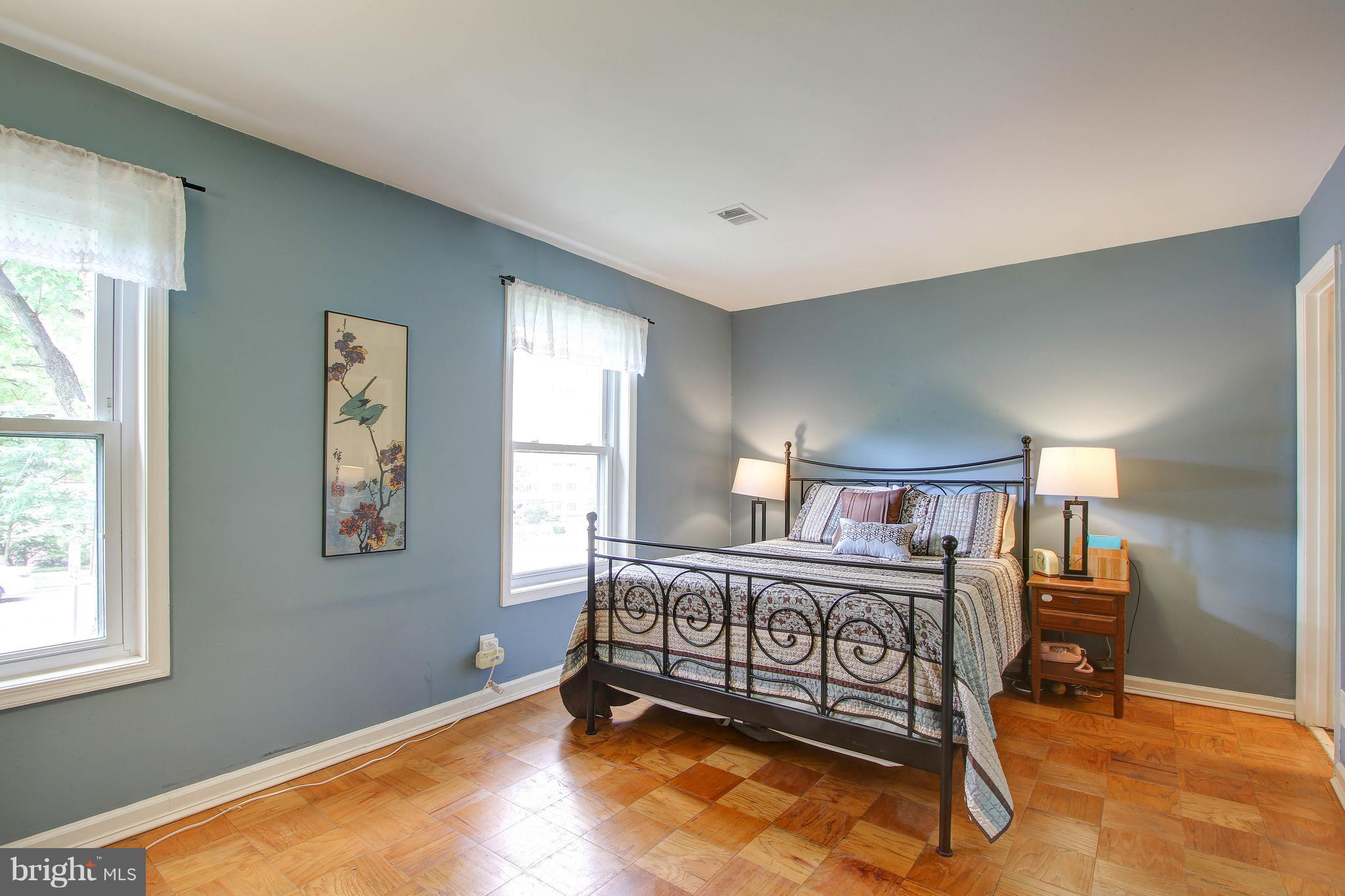 1901 Lyttonsville Road Silver Spring, MD 20910 - Photo 17 of 30 Bedroom (Master)