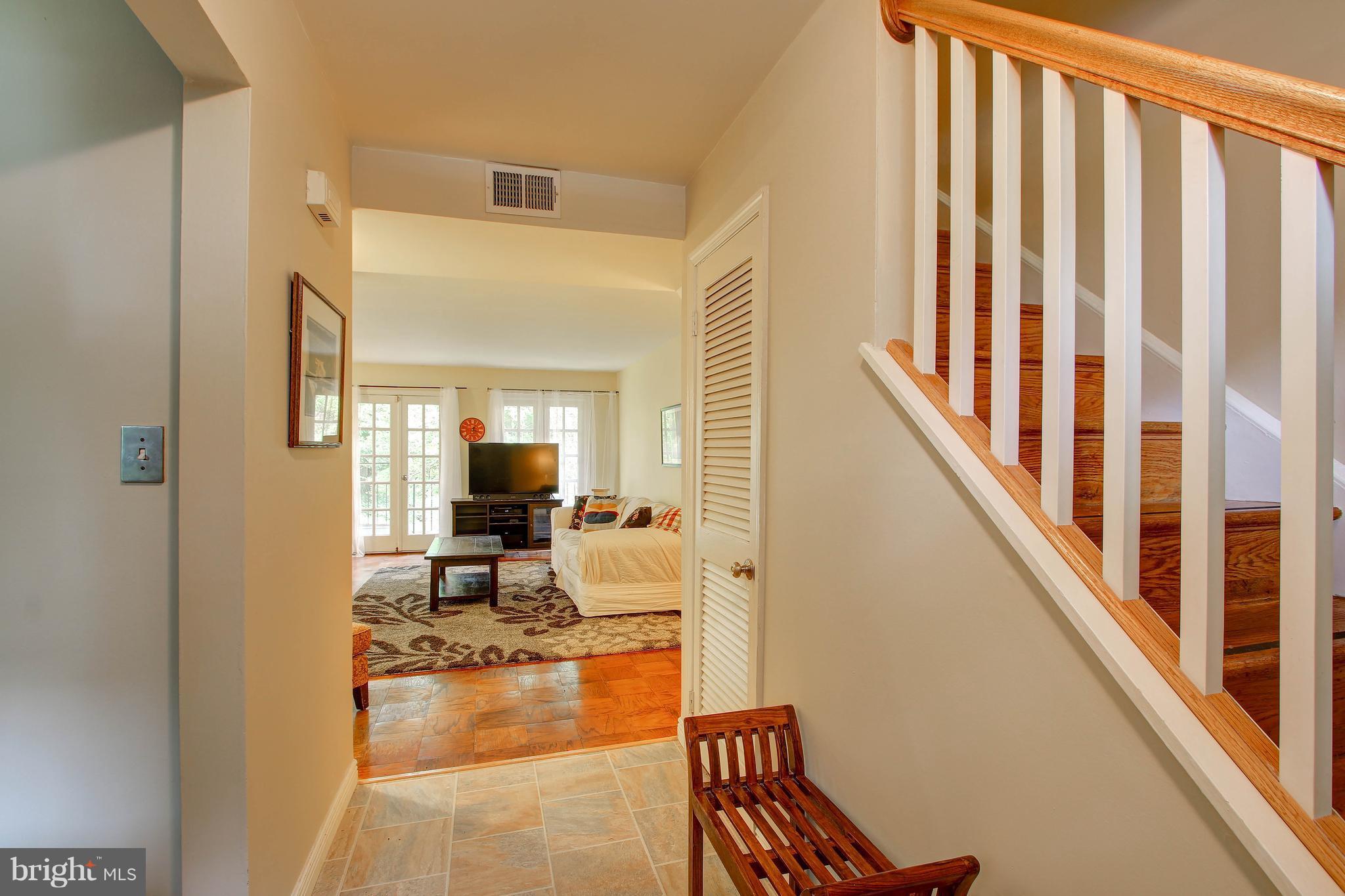 1901 Lyttonsville Road Silver Spring, MD 20910 - Photo 3 of 30 Interior (General)