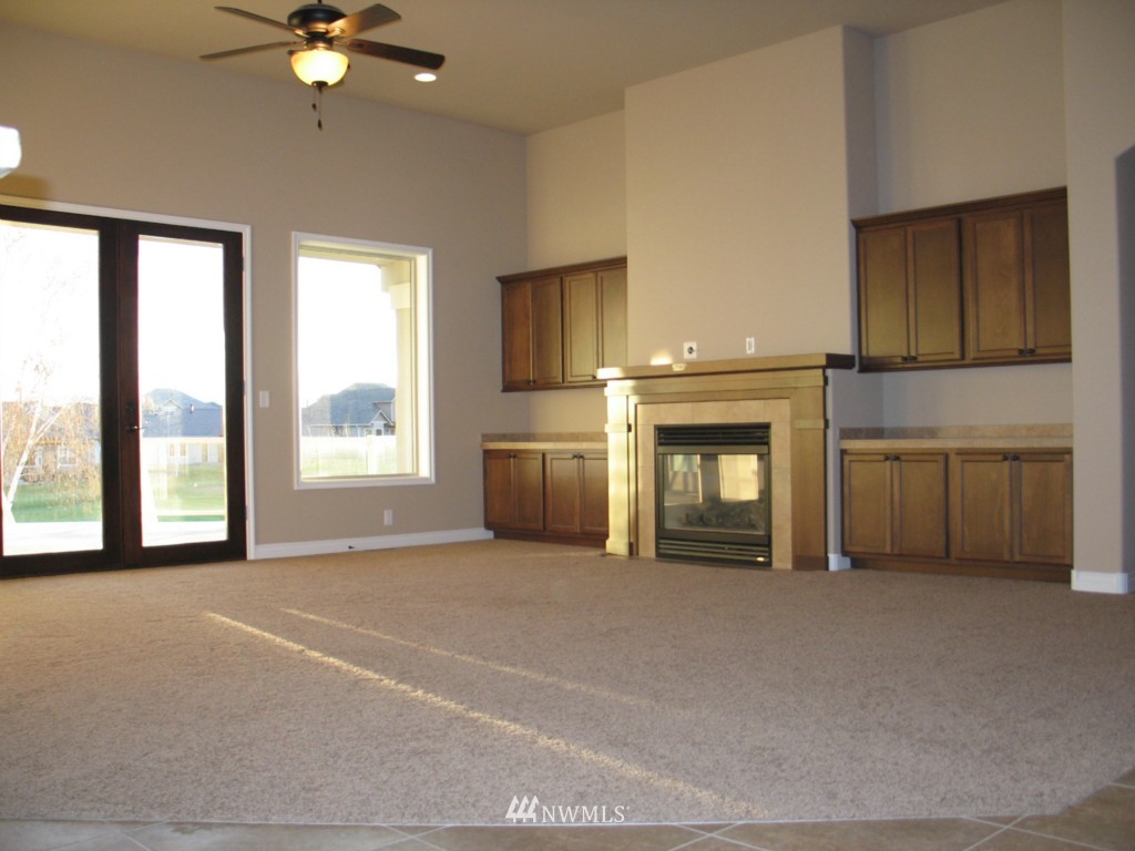 8890 Coolidge Road Yakima, WA 98903 - Photo 3 of 8