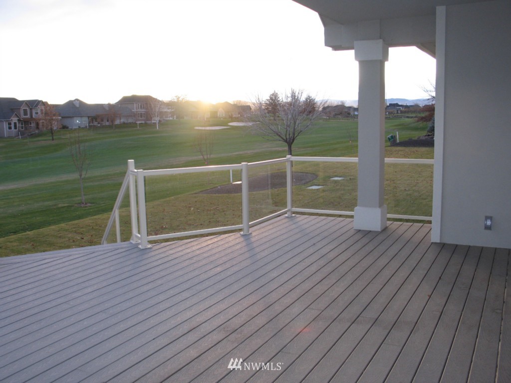 8890 Coolidge Road Yakima, WA 98903 - Photo 6 of 8