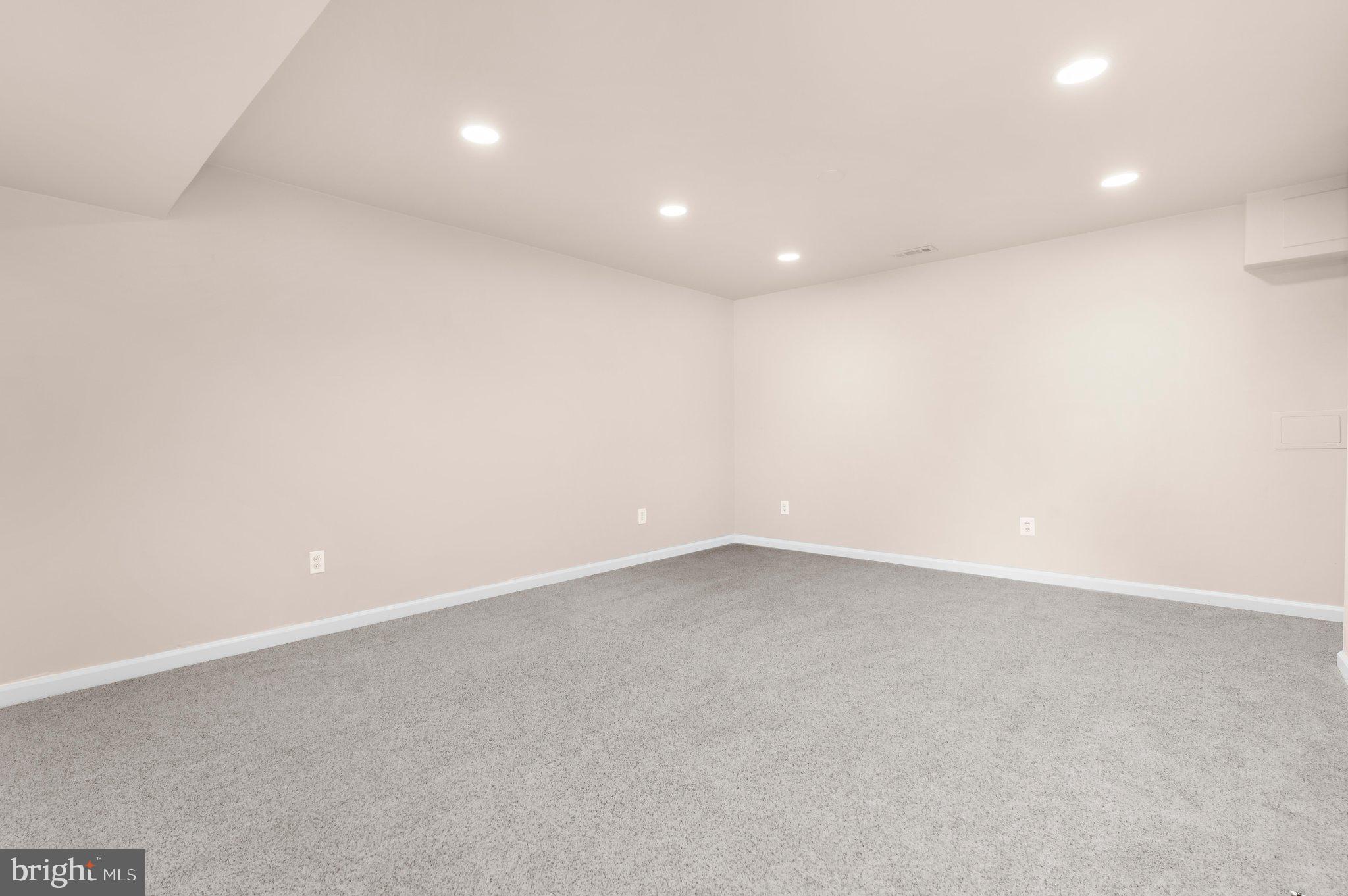 6204 Patuxent Quarter Road Hanover, MD 21076 - Photo 16 of 61 Gallery Image 16