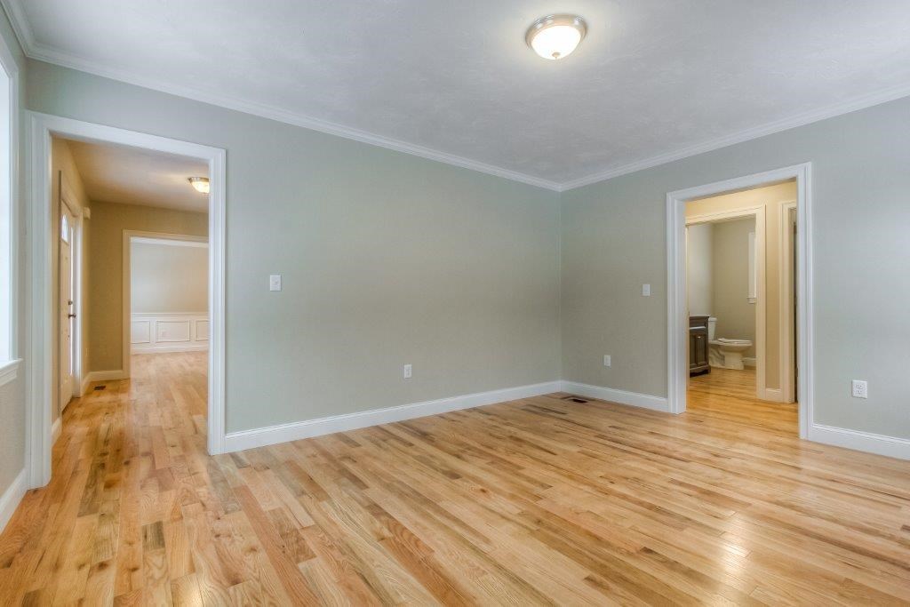 137 Londonderry Road Windham, NH 03087 - Photo 15 of 29