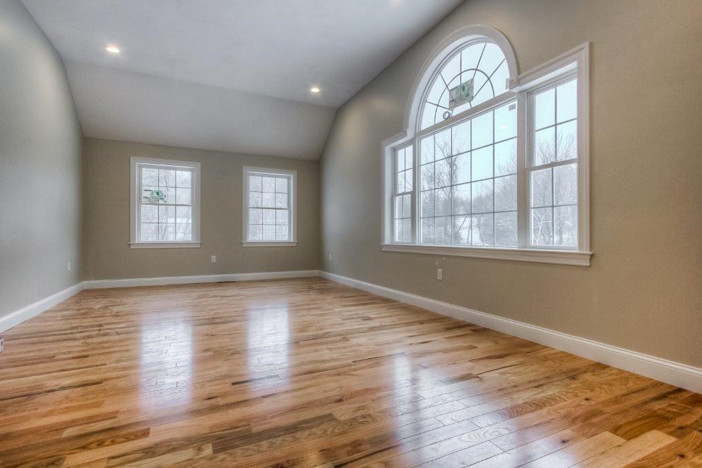 137 Londonderry Road Windham, NH 03087 - Photo 6 of 29