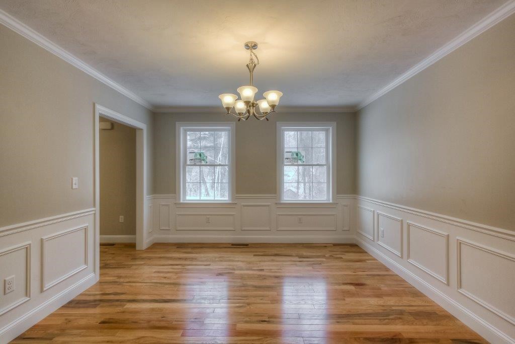 137 Londonderry Road Windham, NH 03087 - Photo 8 of 29