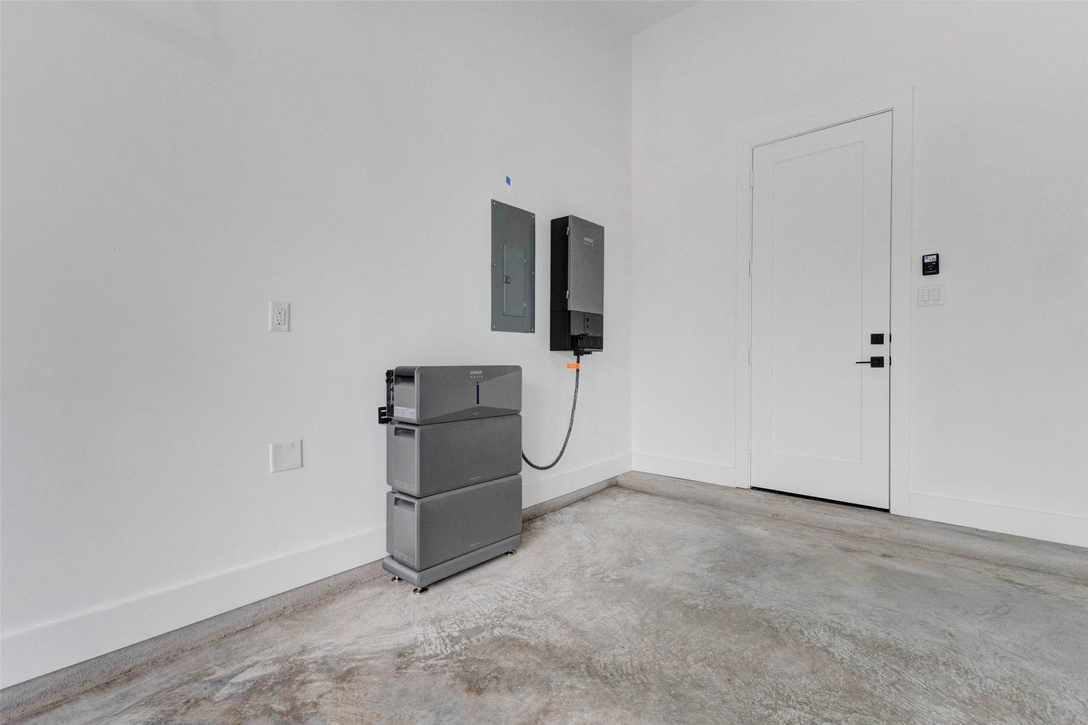 3309 St Emanuel Street Houston, TX 77004 - Photo 43 of 47 Reliable full-home backup power ensures uninterrupted comfort during outages.