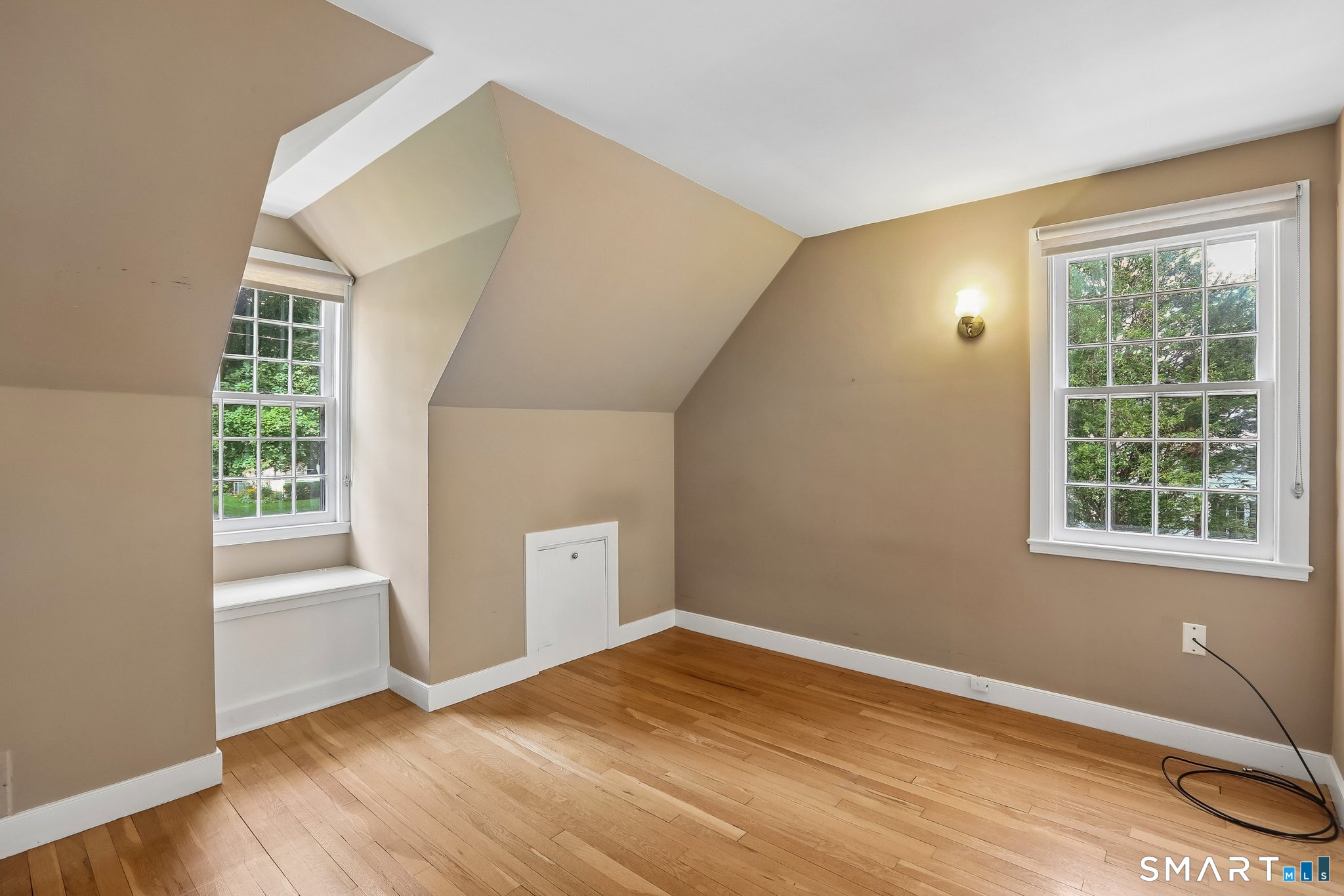 20 Ridge Road Danbury, CT 06810 - Photo 16 of 31 Gallery Image 16
