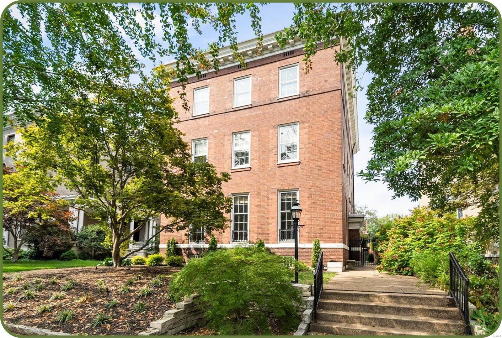 4925 Pershing Place St. Louis, MO 63108 - Photo 2 of 55