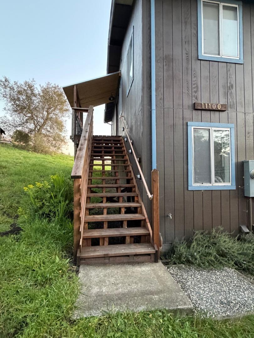 11100 La Honda Road Woodside, CA 94062 - Photo 2 of 32