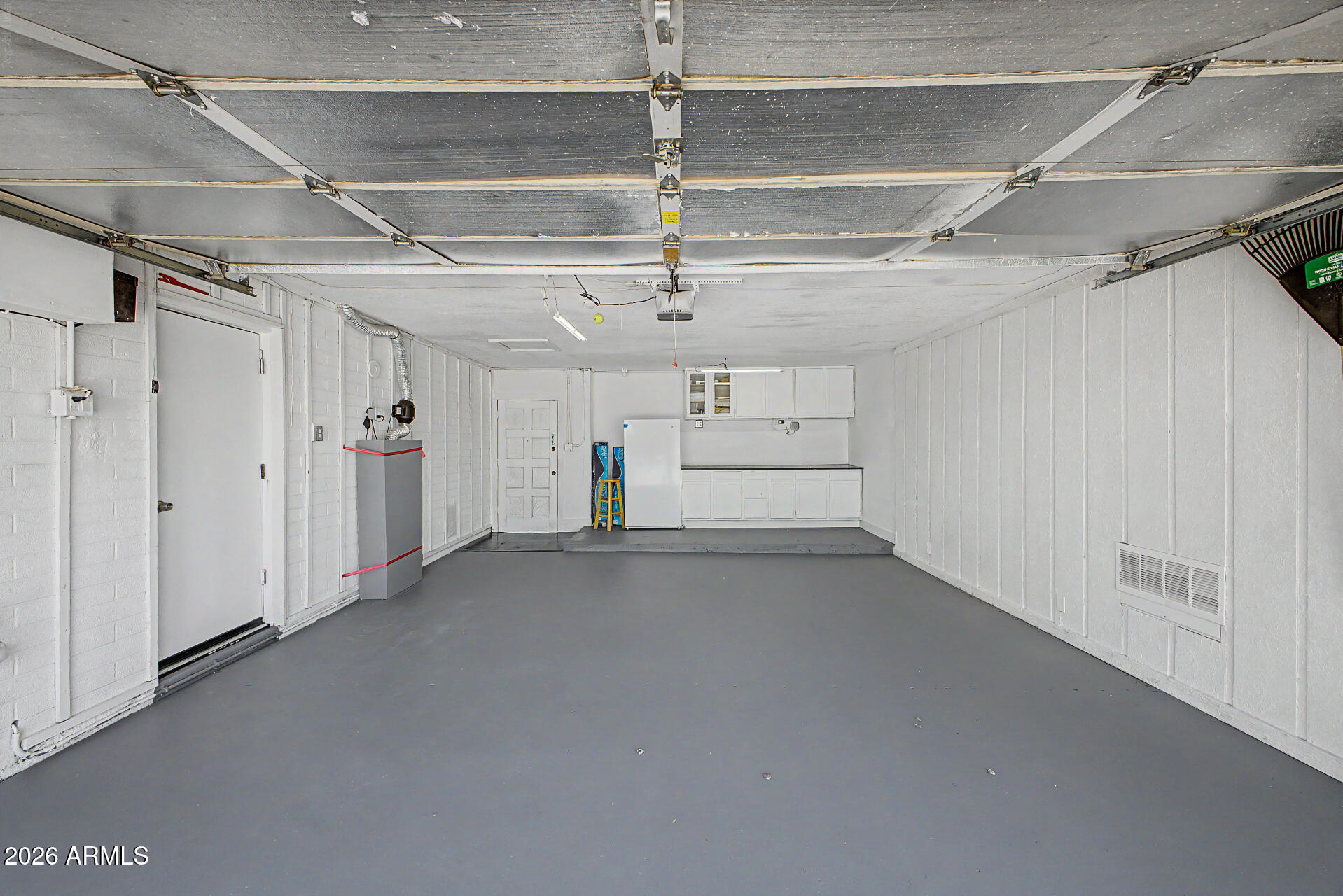 8219 East Valley View Road Scottsdale, AZ 85250 - Photo 26 of 29 Garage