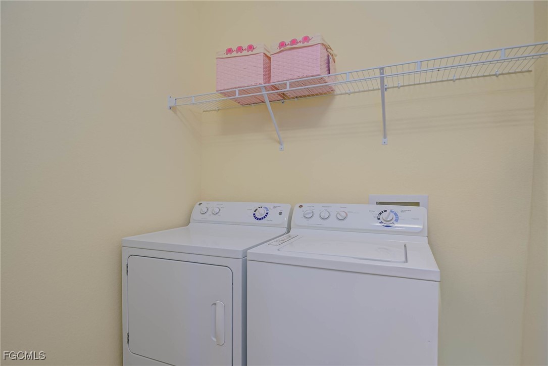 11761 Adoncia Way, Unit 3907 Fort Myers, FL 33912 - Photo 14 of 37