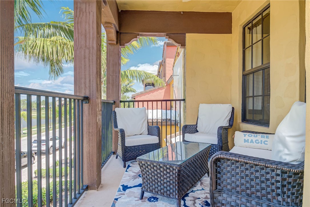 11761 Adoncia Way, Unit 3907 Fort Myers, FL 33912 - Photo 15 of 37