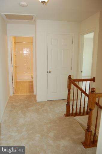 9389 North Laurel Road Laurel, MD 20723 - Photo 1 of 9 Interior (General)