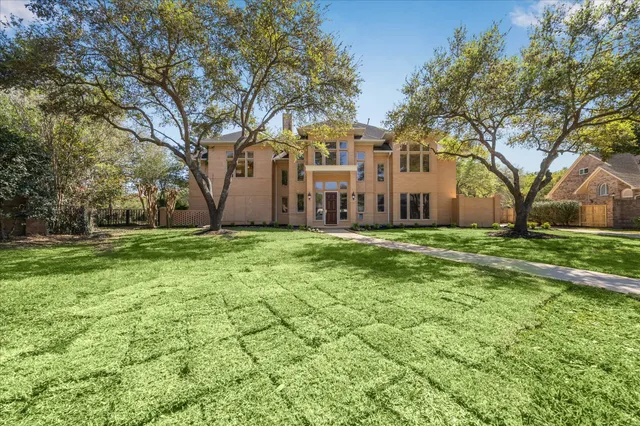 $899,999 | 22711 Bay Hollow Drive, Katy, TX 77450