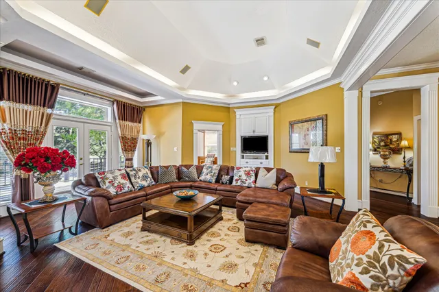 $899,999 | 22711 Bay Hollow Drive, Katy, TX 77450