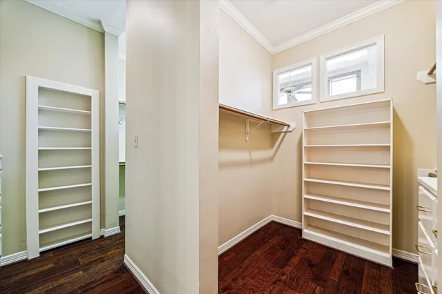 $899,999 | 22711 Bay Hollow Drive, Katy, TX 77450