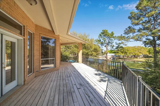 $899,999 | 22711 Bay Hollow Drive, Katy, TX 77450