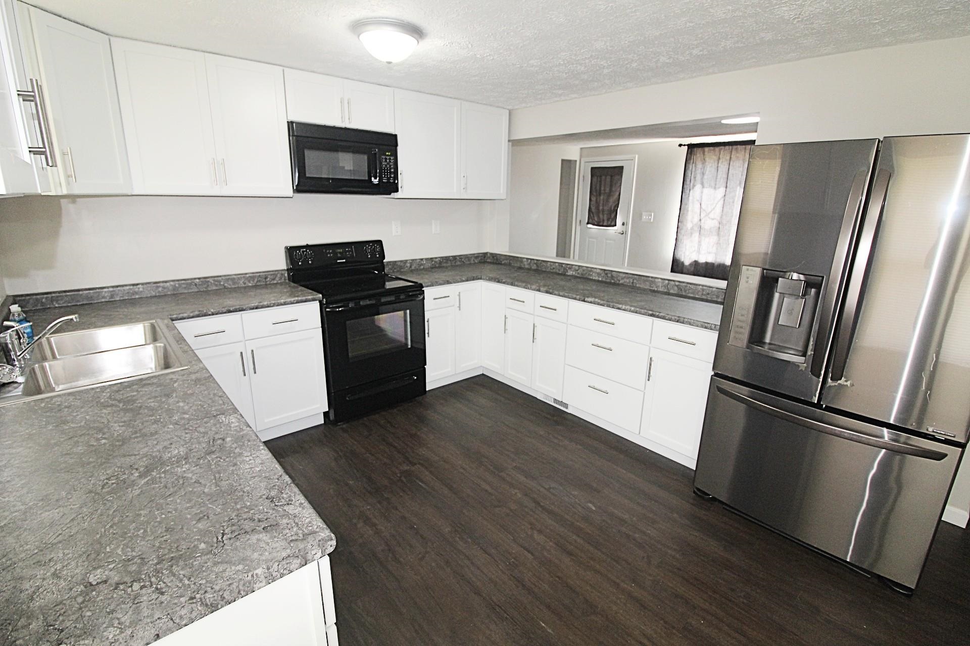 290 Cardinal Pt Road Greenup, KY 41144 - Photo 6 of 19